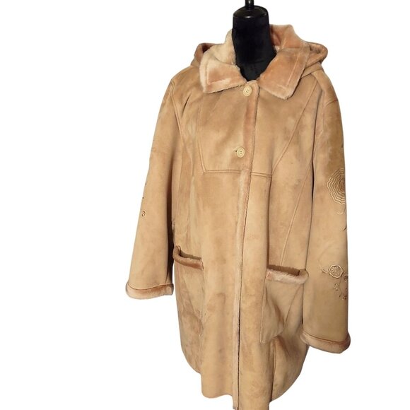Maggie Barnes Womens Faux Shearling Coat With Hood & Embroidered Sleeves 3X - Picture 1 of 12